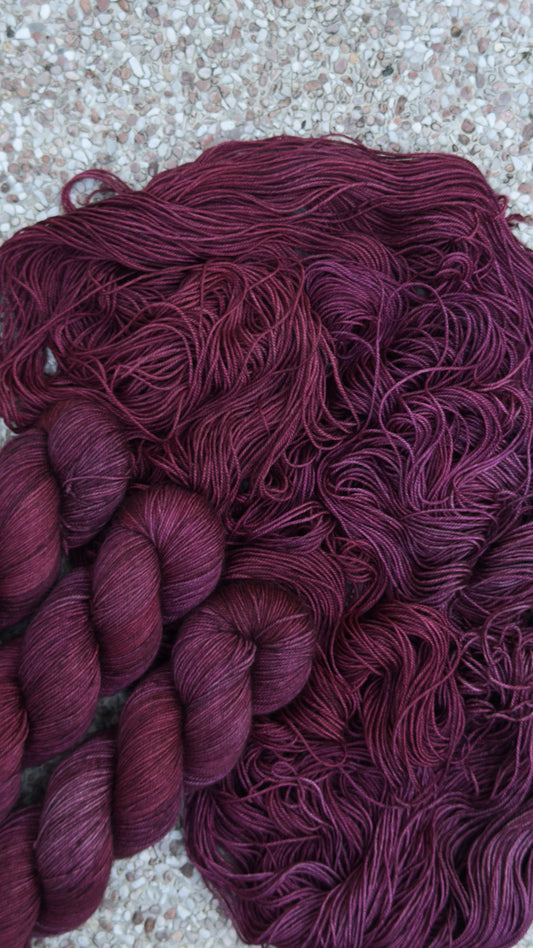Aged Rose (Pre-Order)